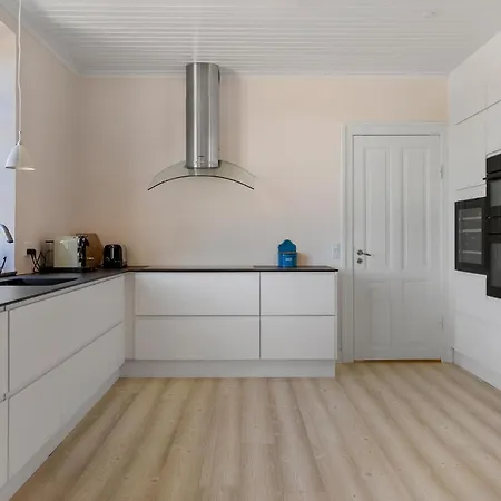 Awesome In With Kitchen 度假居 Haslev