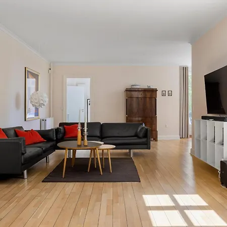 בית נופש Awesome In With Kitchen