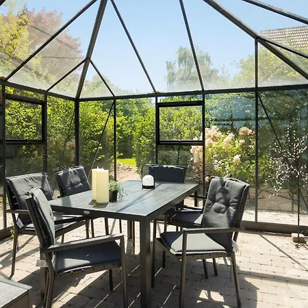 Awesome In With Kitchen * הסלב